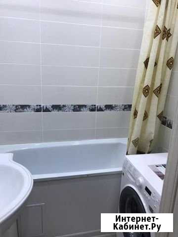 2-комнатная квартира, 65 м², 3/12 эт. в аренду посуточно в Астрахани Астрахань - изображение 1