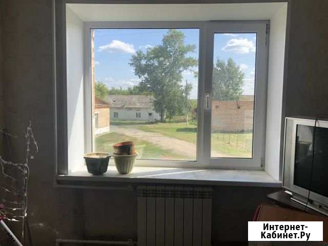 Комната 18 м² в 4-ком. кв., 1/5 эт. на продажу в Еманжелинске Еманжелинск - изображение 1