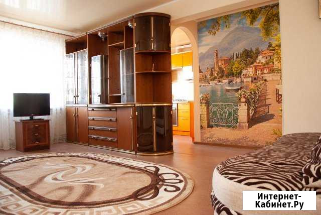 3-комнатная квартира, 65 м², 5/5 эт. в аренду посуточно в Астрахани Астрахань - изображение 1