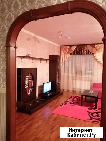 2-комнатная квартира, 85 м², 10/12 эт. в аренду посуточно в Сургуте Ханты-Мансийского АО Сургут - изображение 1