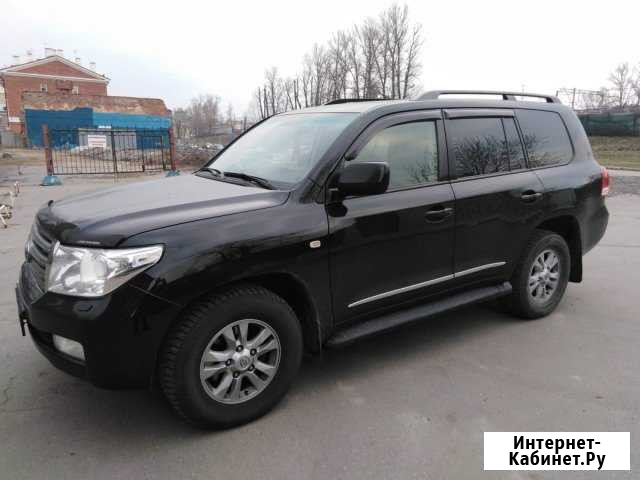 Аренда Toyota Land Cruiser 200 Санкт-Петербург - изображение 1
