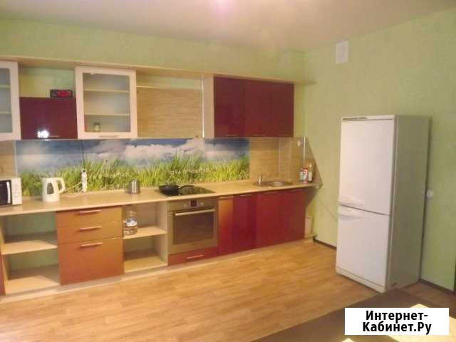 Комната 30 м² в 3-ком. кв., 8/16 эт. в аренду на длительный срок в Екатеринбурге Екатеринбург - изображение 1