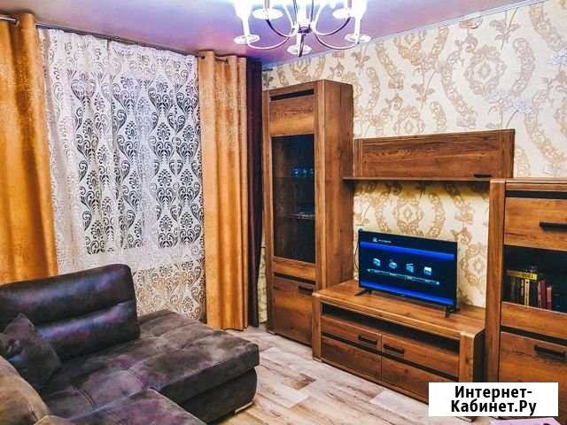 3-комнатная квартира, 70 м², 3/5 эт. в аренду посуточно в Бугуруслане Бугуруслан - изображение 1