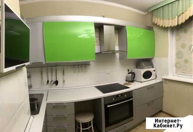 3-комнатная квартира, 70 м², 6/16 эт. в аренду посуточно в Нижневартовске Нижневартовск - изображение 1