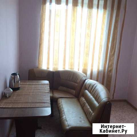 1-комнатная квартира, 30 м², 1/1 эт. в аренду посуточно в Куйбышеве Куйбышев - изображение 1
