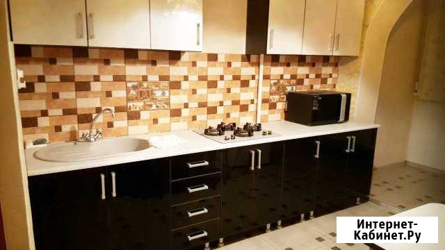 2-комнатная квартира, 60 м², 2/5 эт. в аренду на длительный срок в Астрахани Астрахань - изображение 1