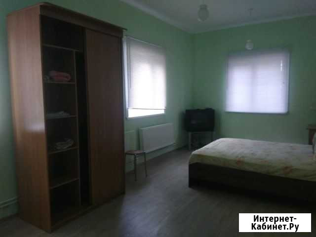 Комната 25 м² в 4-ком. кв., 1/5 эт. в аренду на длительный срок в Хабаровске Хабаровск - изображение 1