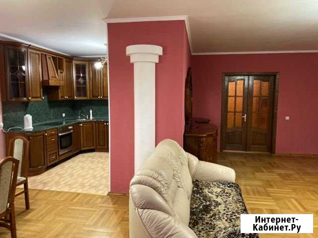3-комнатная квартира, 105 м², 4/10 эт. в аренду на длительный срок в Кемерово Кемерово - изображение 1