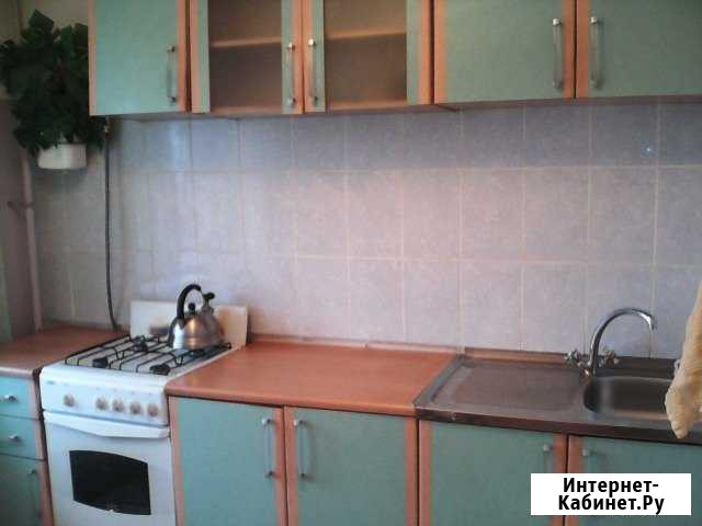 2-комнатная квартира, 50 м², 3/9 эт. в аренду на длительный срок в Астрахани Астрахань - изображение 1