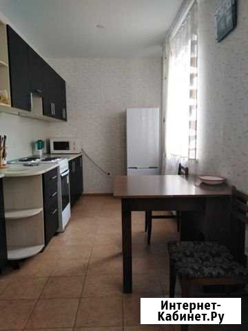 1-комнатная квартира, 45 м², 7/10 эт. в аренду посуточно в Курске Курск - изображение 1