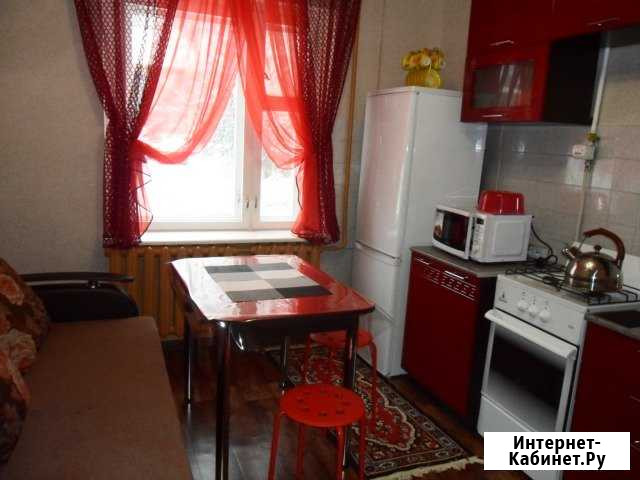 1-комнатная квартира, 40 м², 1/5 эт. в аренду посуточно в Выксе Выкса - изображение 1