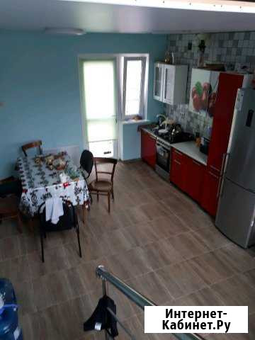 Комната 10 м² в 5-ком. кв., 2/3 эт. в аренду на длительный срок в Геленджике Геленджик - изображение 1