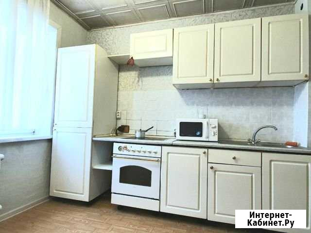 3-комнатная квартира, 64 м², 3/9 эт. в аренду на длительный срок в Бийске Бийск - изображение 1
