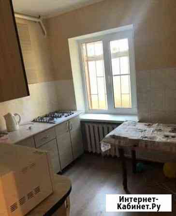 2-комнатная квартира, 50 м², 2/9 эт. в аренду на длительный срок в Армавире Армавир