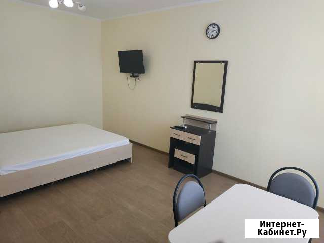 1-комнатная квартира, 33 м², 1/3 эт. в аренду посуточно в Евпатории Евпатория - изображение 1