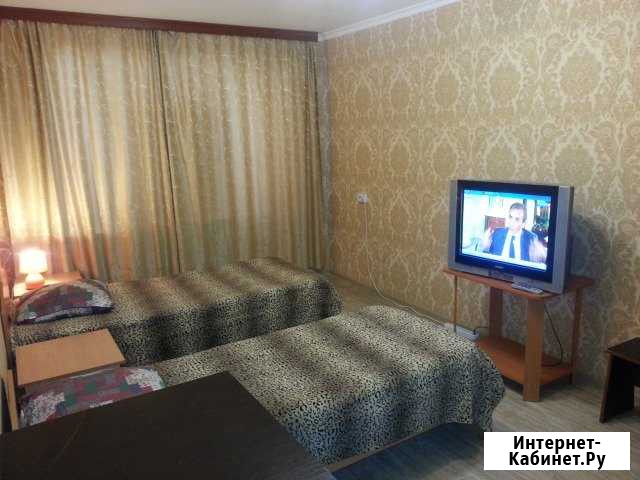 Комната 14 м² в 4-ком. кв., 2/4 эт. в аренду посуточно в Якутске Якутск - изображение 1