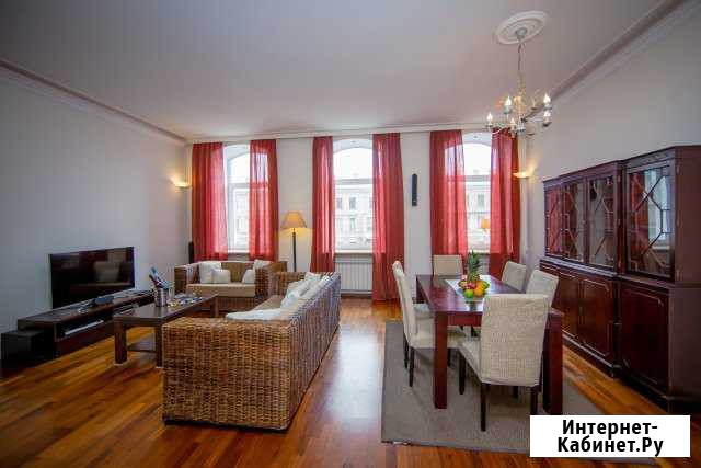 3-комнатная квартира, 110 м², 3/5 эт. в аренду посуточно в Санкт-Петербурге Санкт-Петербург - изображение 1