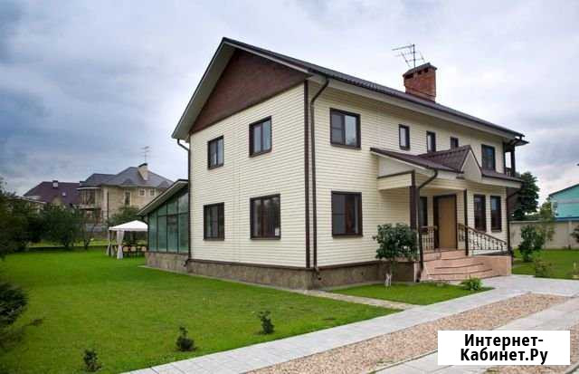 Коттедж 278 м² на участке 18 сот. в аренду на длительный срок в Красногорске Московской области Красногорск - изображение 1