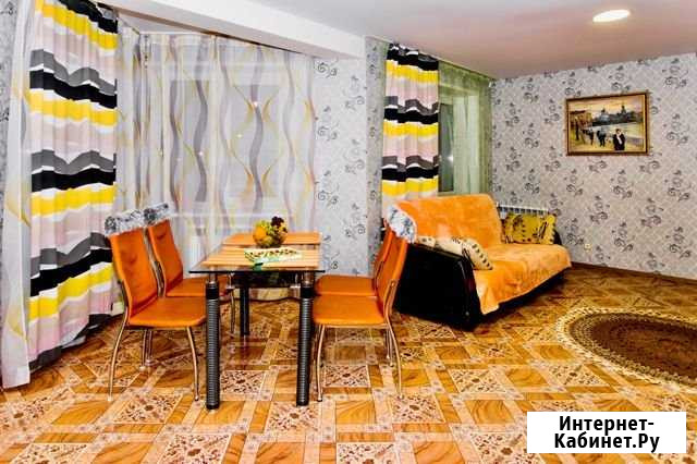 2-комнатная квартира, 60 м², 2/4 эт. в аренду посуточно в Воткинске Воткинск - изображение 1
