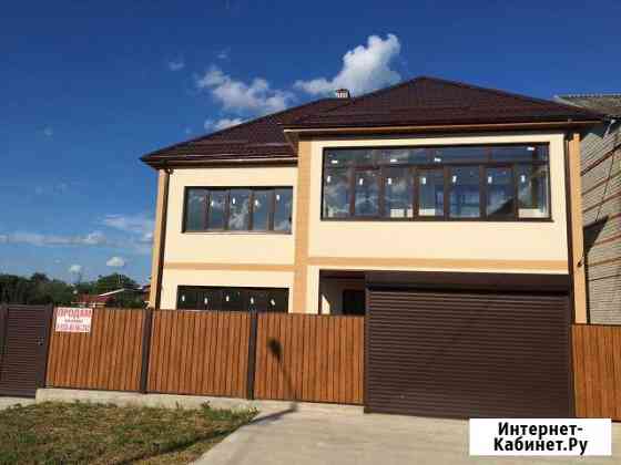 Дом 200 м² на участке 6.8 сот. на продажу в Абинске Абинск