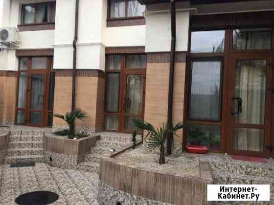 1-комнатная квартира, 44 м², 1/1 эт. в аренду на длительный срок в Ялте Ялта