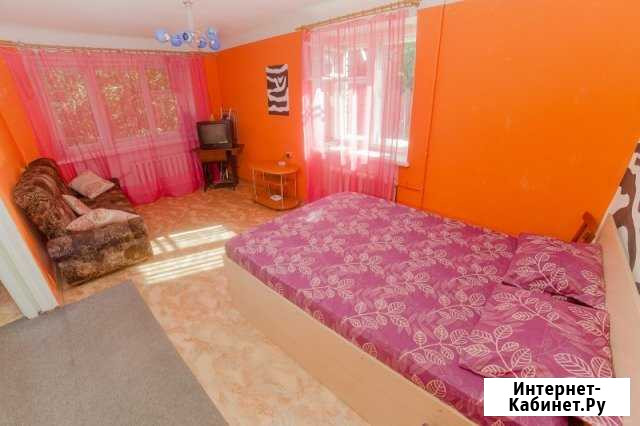 1-комнатная квартира, 32 м², 2/5 эт. в аренду посуточно в Новосибирске Новосибирск - изображение 1