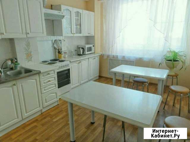 Комната 23 м² в 3-ком. кв., 2/16 эт. в аренду посуточно в Тюмени Тюмень - изображение 1