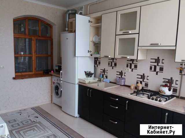 2-комнатная квартира, 60 м², 1/2 эт. в аренду посуточно в Евпатории Евпатория - изображение 1