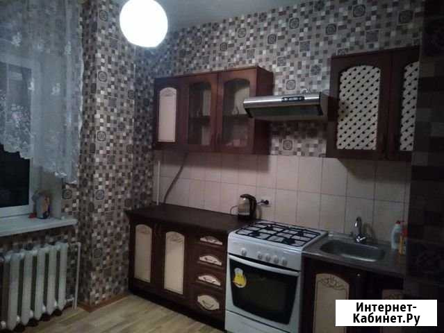 3-комнатная квартира, 72 м², 9/10 эт. в аренду на длительный срок в Великих Луках Великие Луки - изображение 1