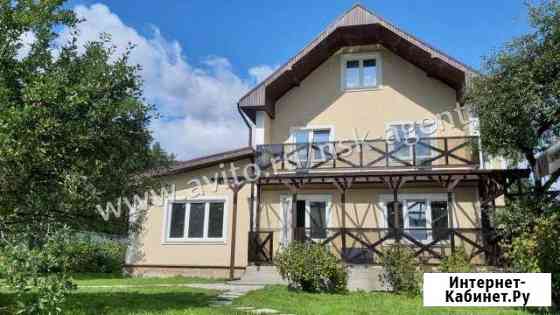 Дом 270 м² на участке 12 сот. на продажу в Октябрьском Московской области Октябрьский