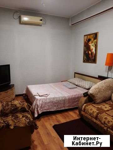 Комната 18 м² в 1-ком. кв., 2/2 эт. в аренду посуточно в Благовещенске Амурской области Благовещенск - изображение 1