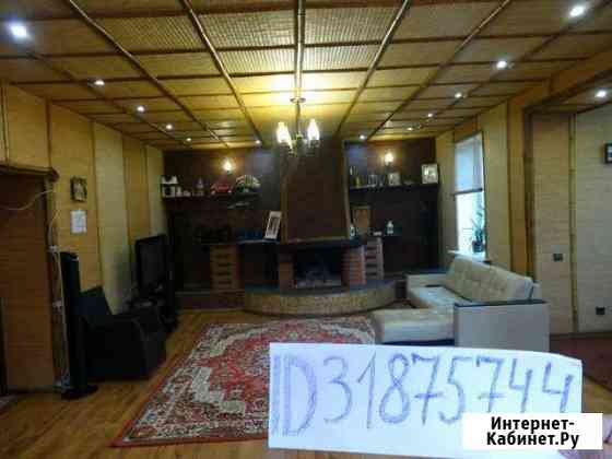Коттедж 260 м² на участке 10 сот. в аренду посуточно в Москве Москва