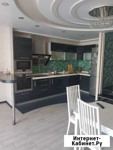 4-комнатная квартира, 159 м², 1/3 эт. на продажу во Владивостоке Владивосток - изображение 1