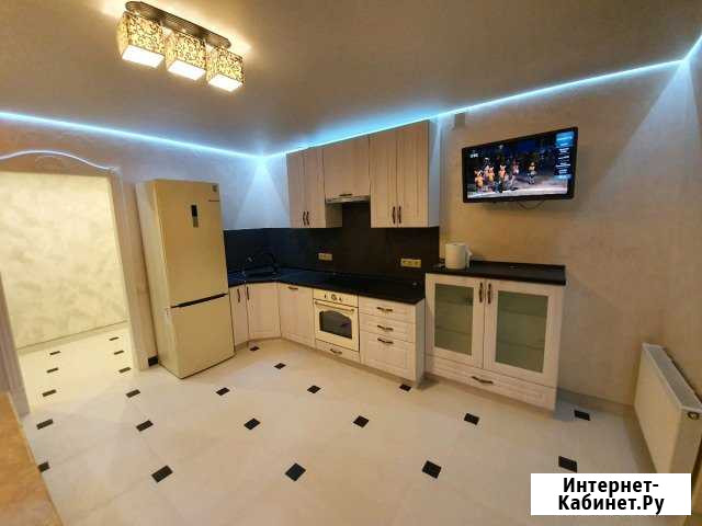 2-комнатная квартира, 70 м², 1/10 эт. в аренду на длительный срок в Тольятти Тольятти - изображение 1