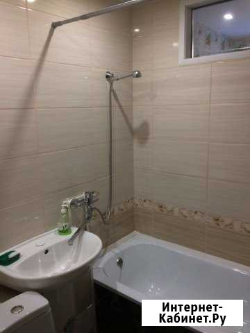 2-комнатная квартира, 48 м², 2/5 эт. в аренду посуточно в Белово Белово - изображение 1