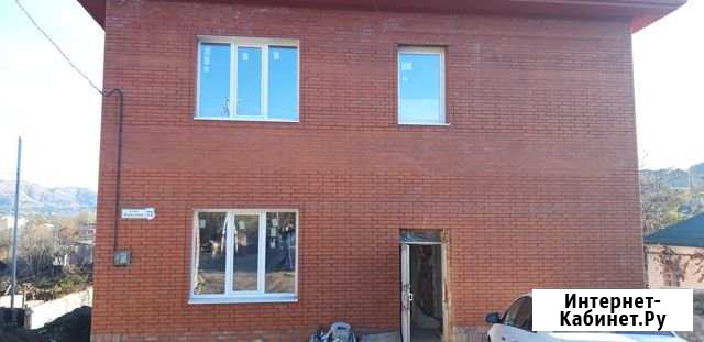 Дом 170 м² на участке 5 сот. на продажу в Кисловодске Кисловодск - изображение 1