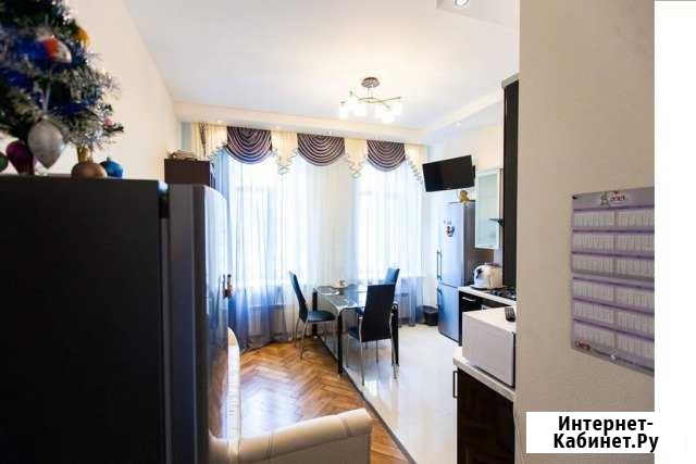 1-комнатная квартира, 50 м², 6/25 эт. в аренду посуточно в Саратове Саратов - изображение 1