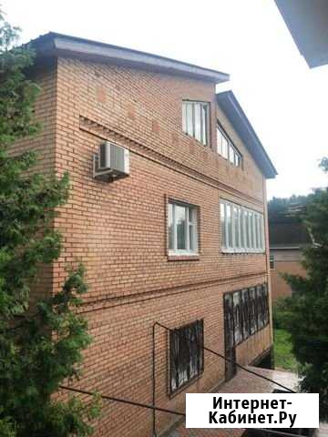 Коттедж 467 м² на участке 28 сот. в аренду на длительный срок в Воскресенском Московской области Воскресенское - изображение 1