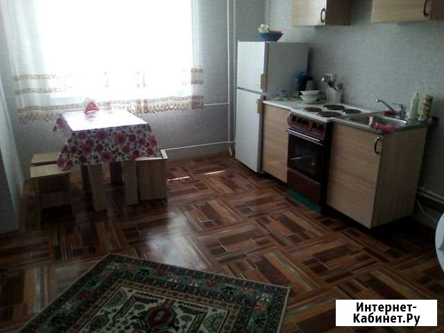 1-комнатная квартира, 43 м², 3/5 эт. в аренду посуточно в Ачинске Ачинск - изображение 1