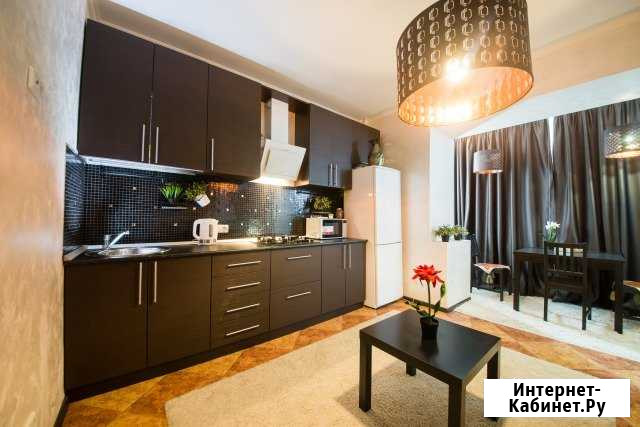1-комнатная квартира, 55 м², 9/10 эт. в аренду посуточно в Саратове Саратов - изображение 1