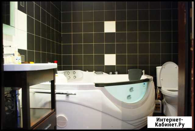 2-комнатная квартира, 48 м², 5/5 эт. в аренду посуточно в Кемерово Кемерово - изображение 1