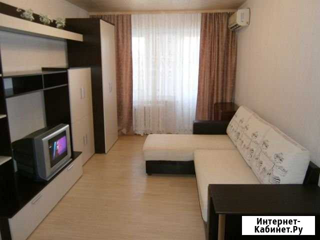 2-комнатная квартира, 46 м², 4/5 эт. в аренду посуточно в Астрахани Астрахань - изображение 1