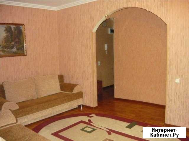 2-комнатная квартира, 44 м², 5/5 эт. в аренду посуточно в Набережных Челнах Набережные Челны - изображение 1