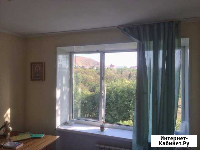 4-комнатная квартира, 65 м², 3/5 эт. на продажу в Феодосии Феодосия - изображение 1