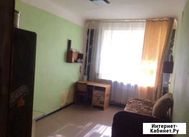 Комната 15 м² в 5-ком. кв., 1/4 эт. на продажу в Челябинске Челябинск - изображение 1