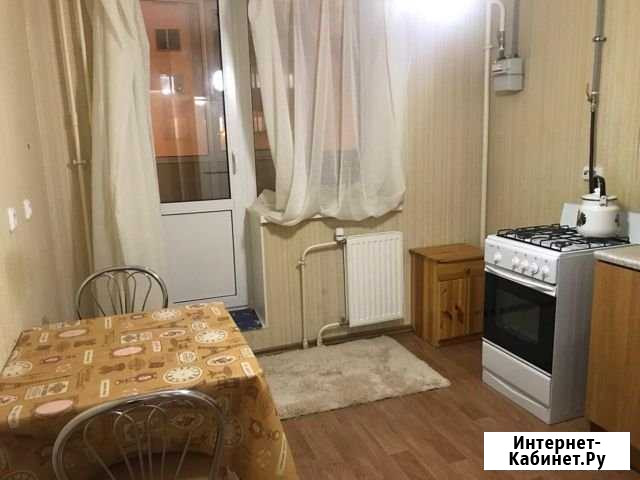 1-комнатная квартира, 40 м², 2/5 эт. в аренду на длительный срок в Петергофе Петергоф - изображение 1