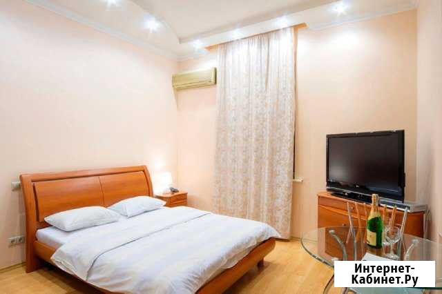 3-комнатная квартира, 90 м², 8/10 эт. в аренду посуточно в Тюмени Тюмень - изображение 1