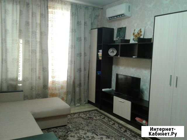 1-комнатная квартира, 46 м², 6/10 эт. в аренду на длительный срок в Севастополе Севастополь - изображение 1
