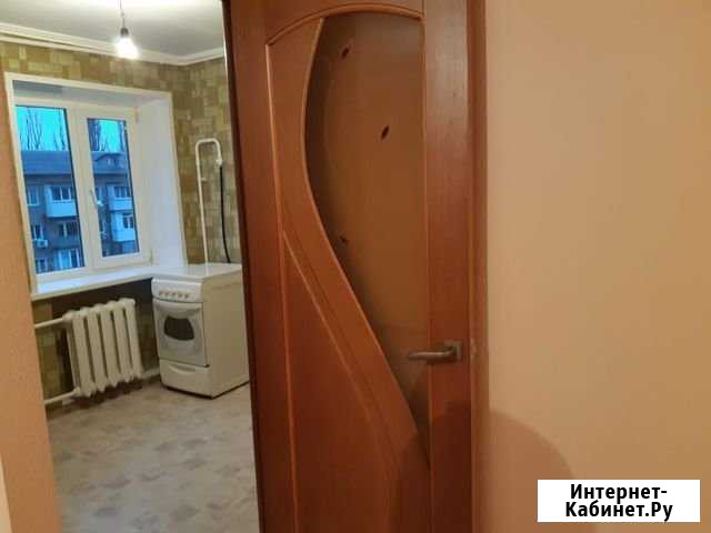 1-комнатная квартира, 32 м², 4/5 эт. в аренду на длительный срок в Волгодонске Волгодонск - изображение 1