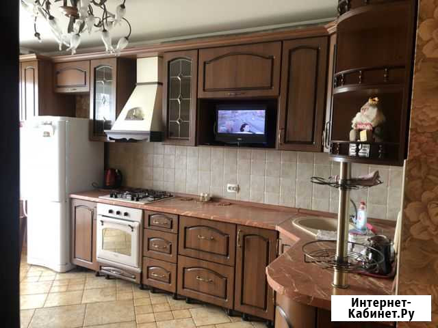 3-комнатная квартира, 82 м², 4/10 эт. в аренду посуточно в Орле Орёл - изображение 1